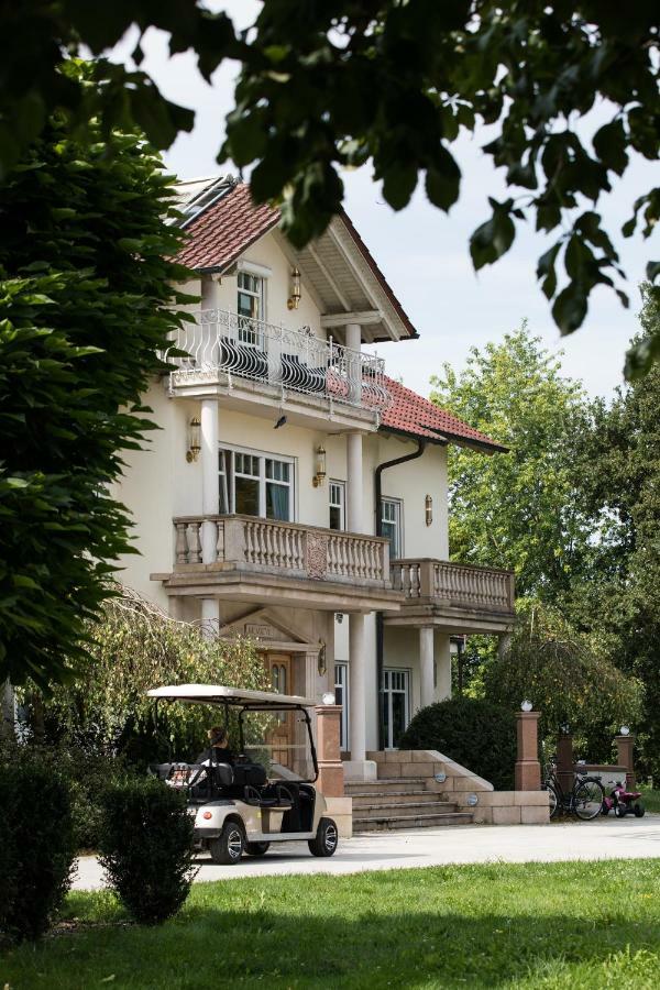 Gestuet Kaiserhof Legelshurst Eksteriør bilde
